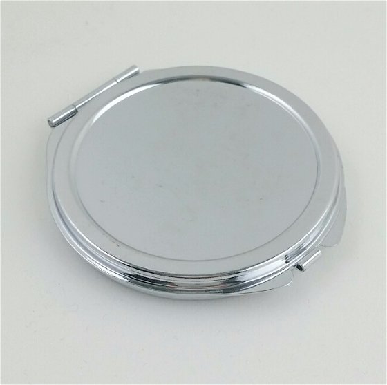 Mirror Compact