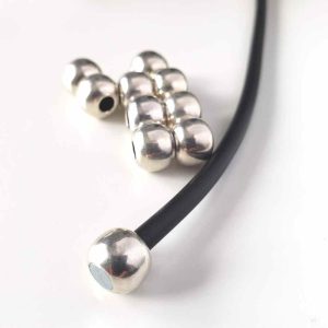 Magnetic ball clasp available in Canada for jewelry with 3mm cord.